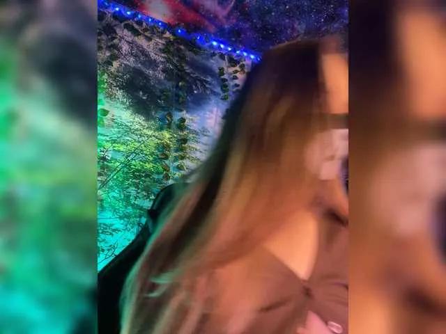 -Summer- on BongaCams