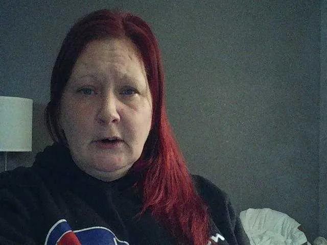 Adelaideskyy — Voyeurism,  wetter the better..p on my ass, a girl suckingmy tatas, domination,  thinking about you jerking it to me , open minded a must! Hmu
..u won't regret it