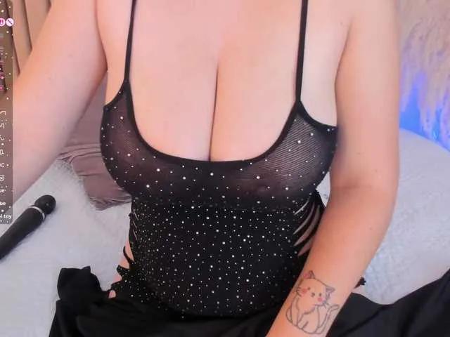 adiila — I succeed a person with personality, to be romantic, but salavage, that I treat me strong in bed and that is dominant