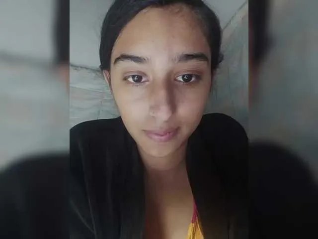 AlinaPopy on BongaCams