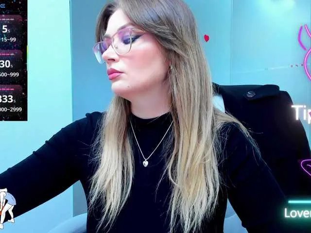 anyarosses on BongaCams 