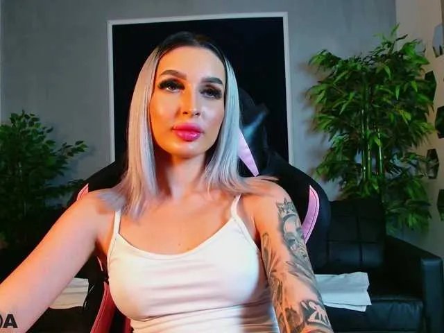 AriannaLure on BongaCams 