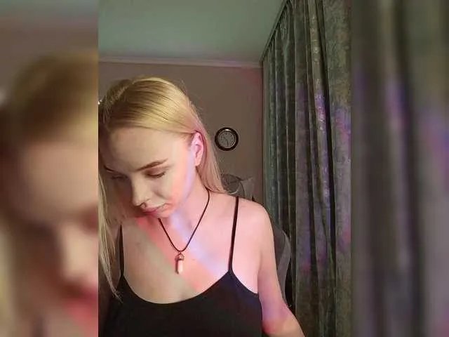 AsyaMi on BongaCams 