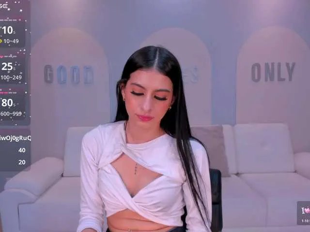 BellaConnor on BongaCams 