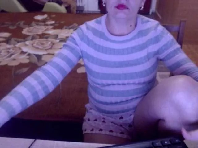 bellaro on BongaCams 