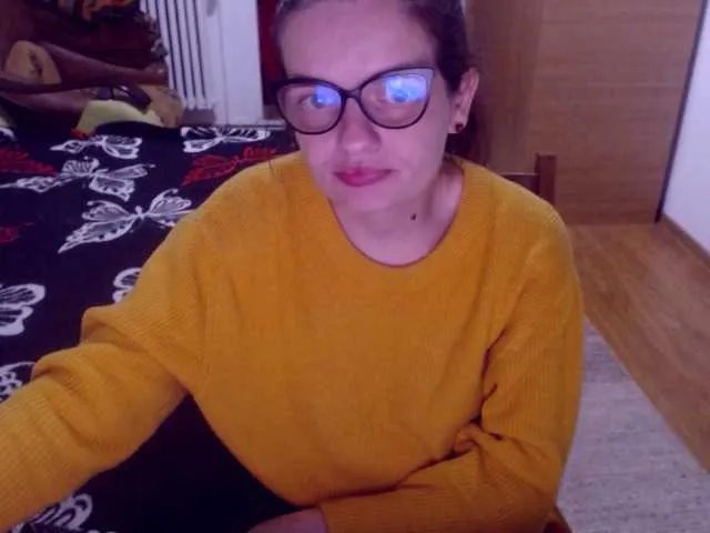 bellaro on BongaCams 