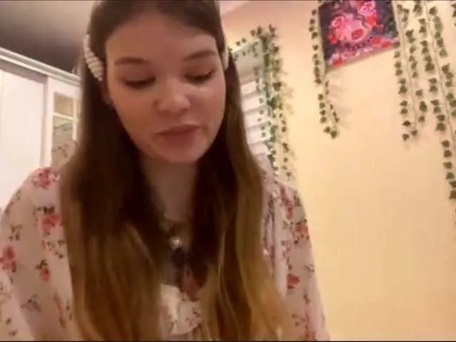 BettieClemence on BongaCams