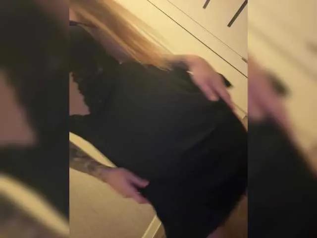 blaaaackgirl on BongaCams 