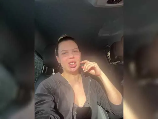 Cherriesa on BongaCams