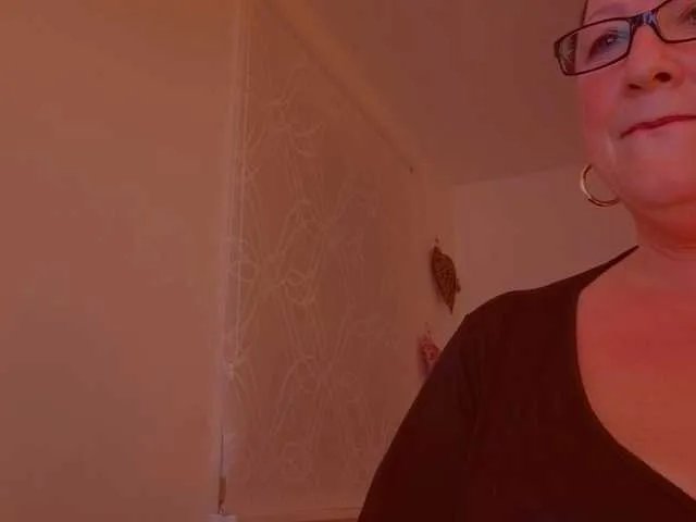 Connyat99 on BongaCams 