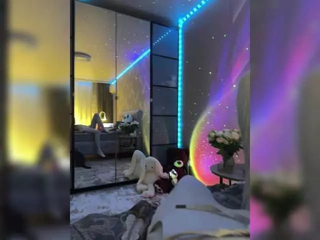 Cosmos13131 on BongaCams