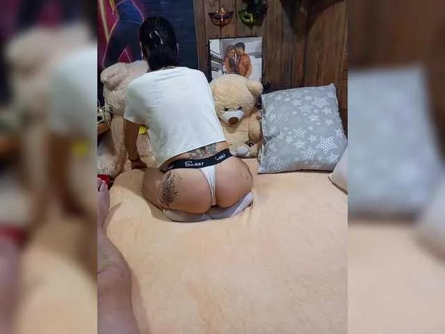 Cottoncandy1-1 on BongaCams 