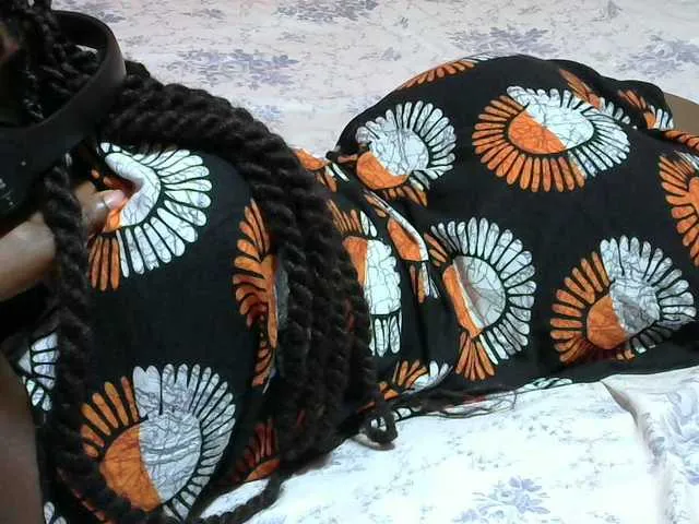 Cutesweetness on BongaCams