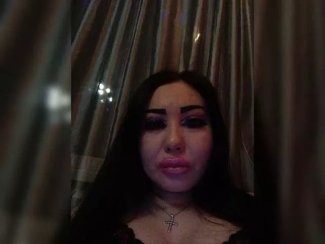 DiamondKey on BongaCams
