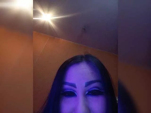 DiamondKey on BongaCams