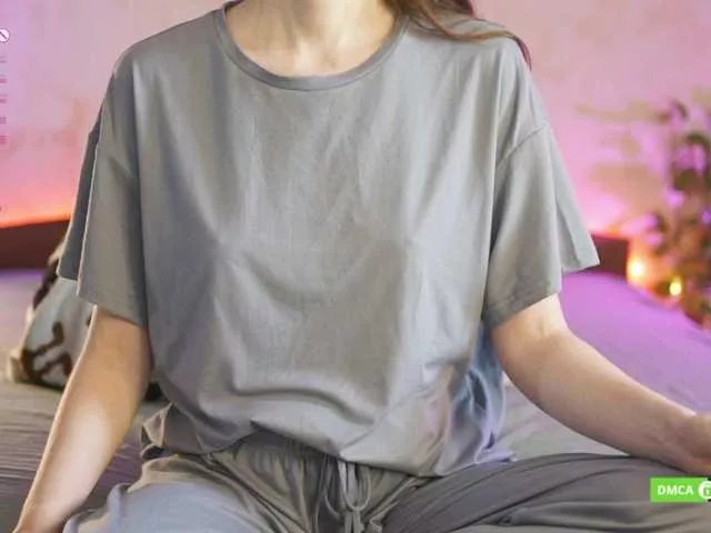 Dieffenbachia on BongaCams