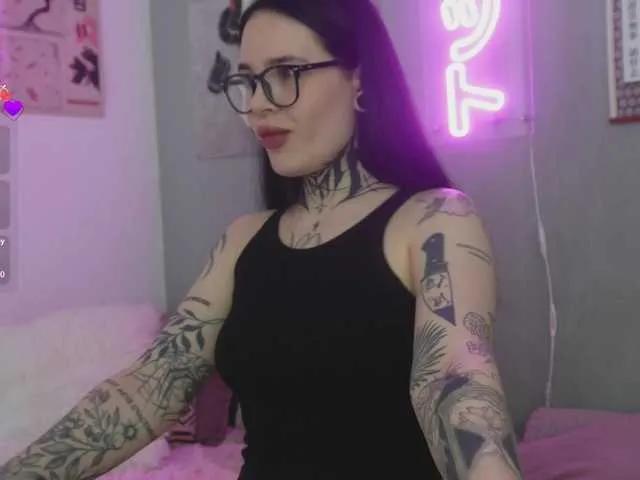 DoraFlower691 on BongaCams