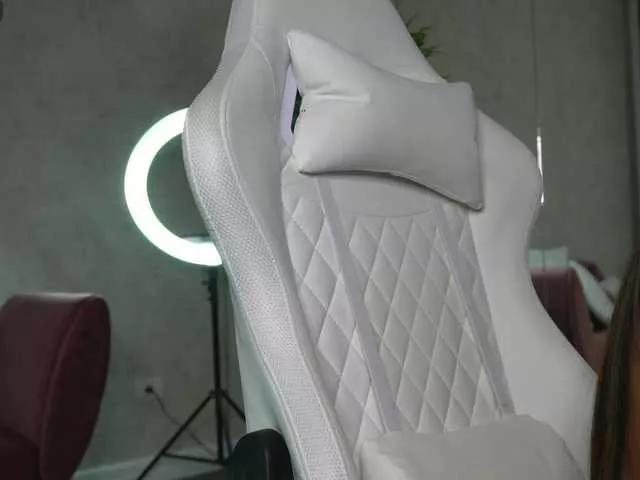 ellacandy on BongaCams 