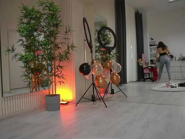 EmmaBlanco on BongaCams 