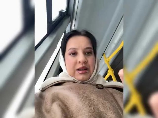 EvaRoughe on BongaCams