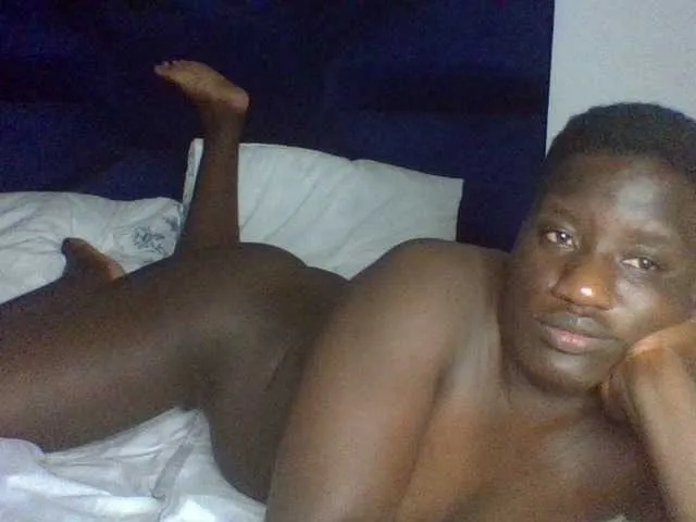 Freakygyal on BongaCams