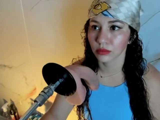 hadecute on BongaCams