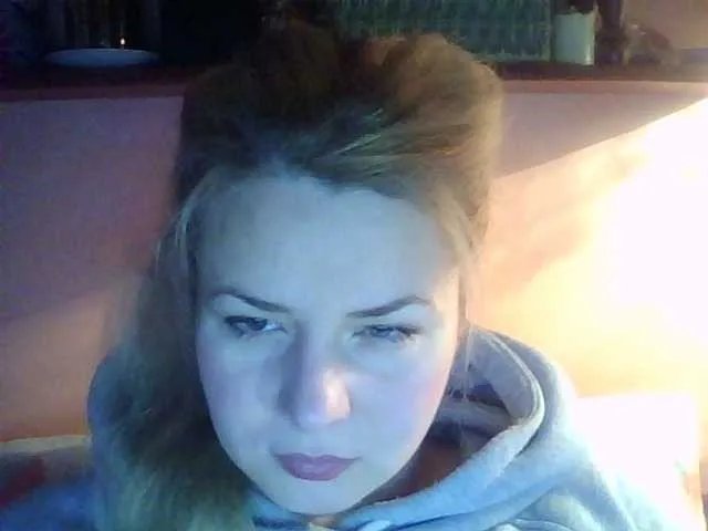 HollyLaPretty on BongaCams 