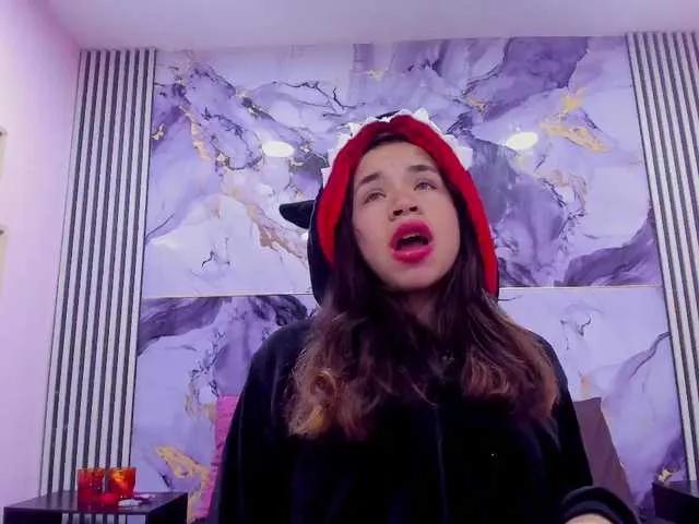 Hot-Barbie-Poku — It turns me on when they make me feel desired, when they speak softly to me and make me blush. 
I love the game of glances, sincere compliments and being told how pretty I look while I begin to penetrate myself little by little. 