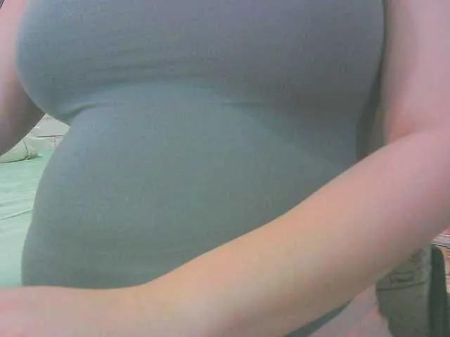 KeepmepregO on BongaCams 