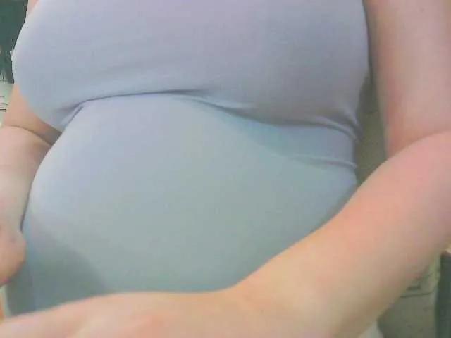 KeepmepregO on BongaCams 