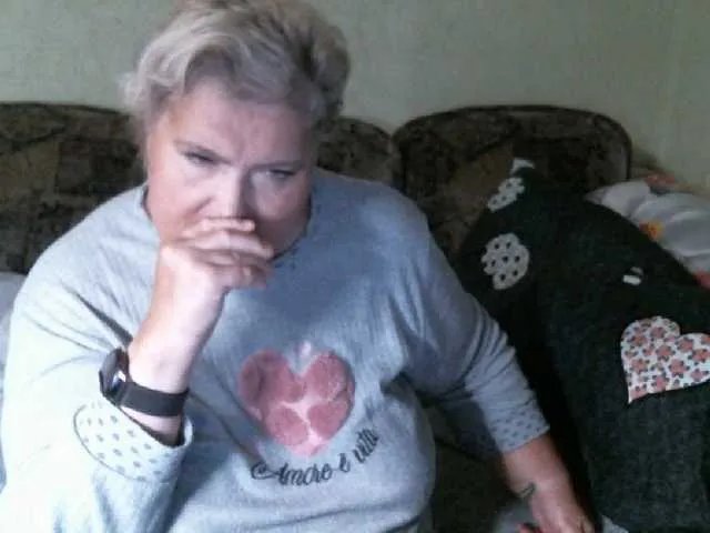 Lana0005 on BongaCams 