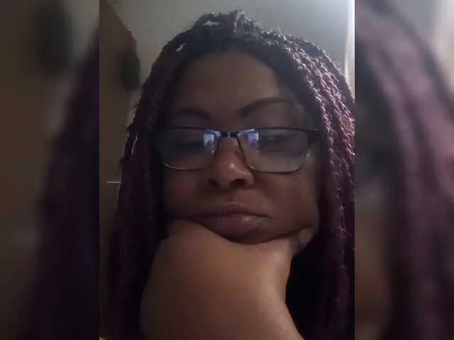Lilith826 on BongaCams 