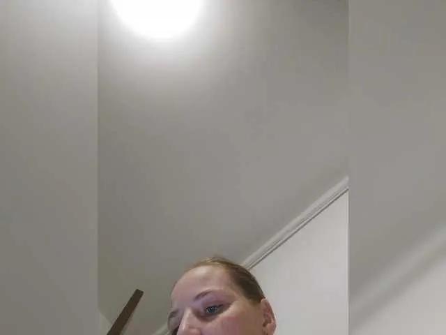 Lulu-Erotica on BongaCams 