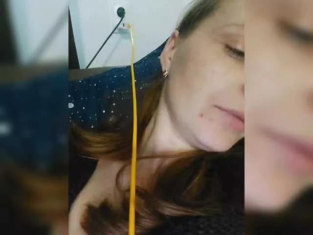 Lulu-Erotica — I'm fascinated by men who know how to talk, who turn on my mind before my body. Intelligent, attentive and generous