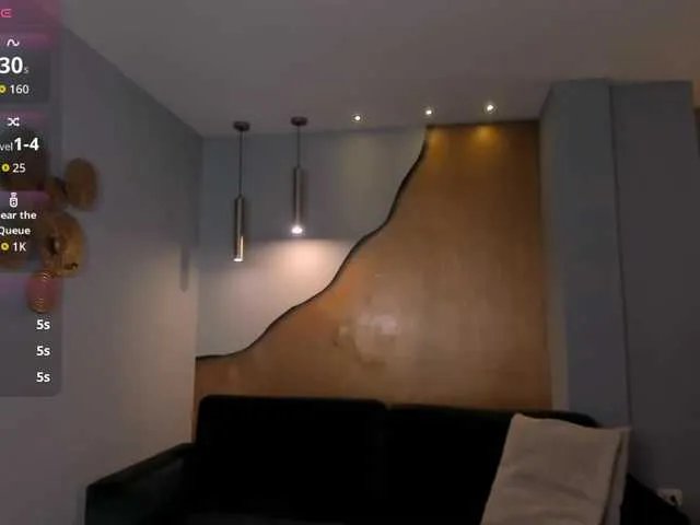 MaiaCollins1 on BongaCams 