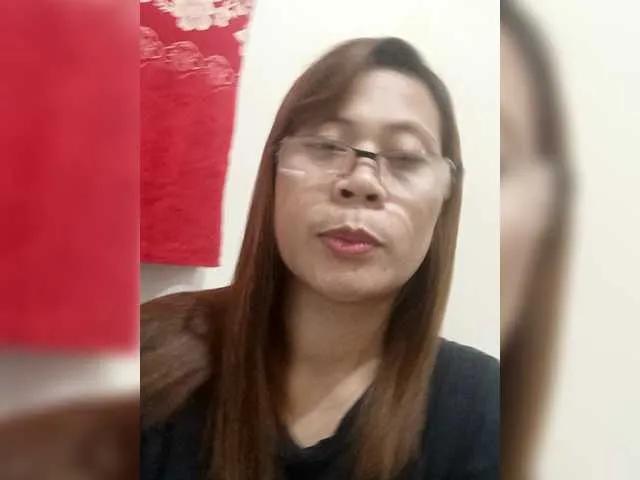 mamajhaxx01 on BongaCams 