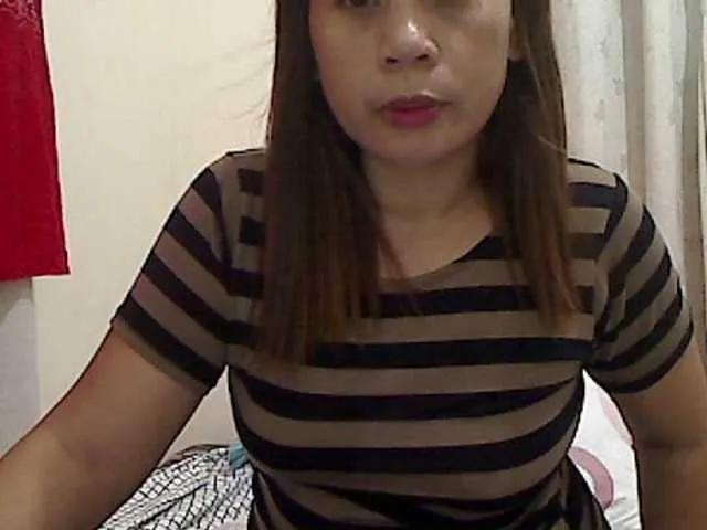 mamajhaxx01 on BongaCams 