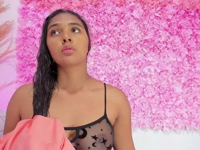 Melodymoore on BongaCams