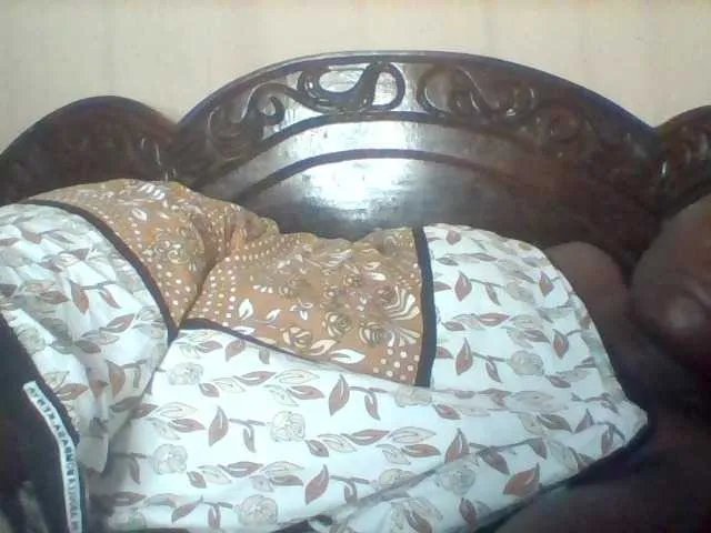 missarpie on BongaCams 