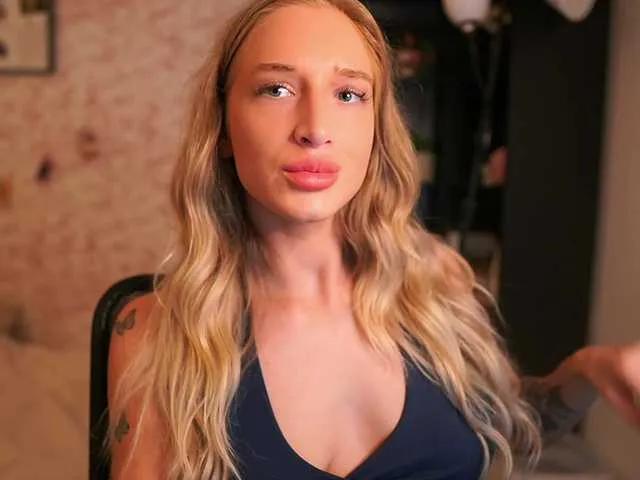 NicoletteShea01 on BongaCams