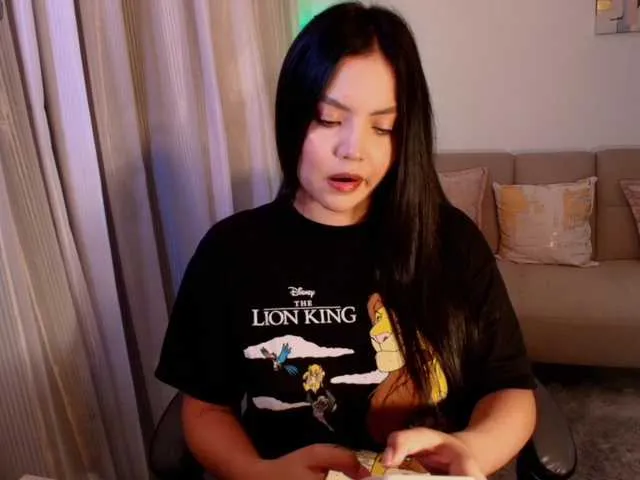 NinaMichelle on BongaCams