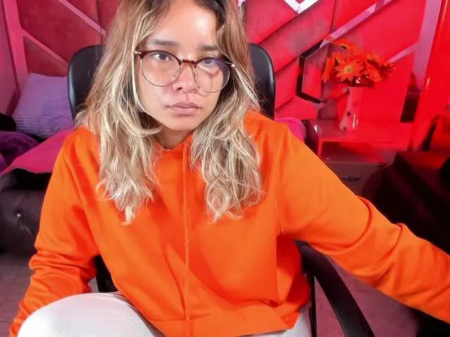 OliviaFox on BongaCams