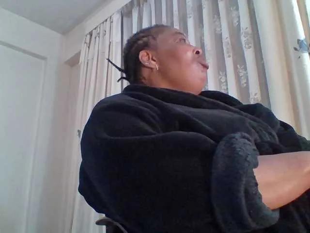 pussylips53 on BongaCams 