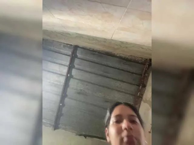 rossana-queen on BongaCams 