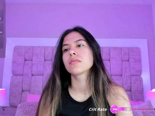 SashaCollinss — A confident man who knows how to make me smile. When someone makes me feel special and keeps me laughing. Gentle words, fun energy, and a little teasing