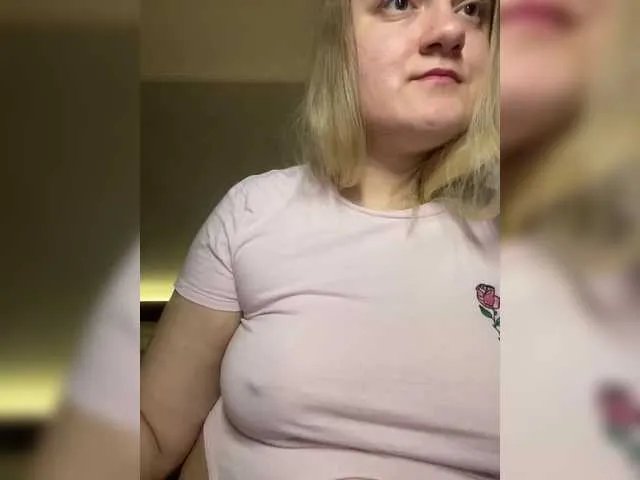 SashulyaAsd on BongaCams