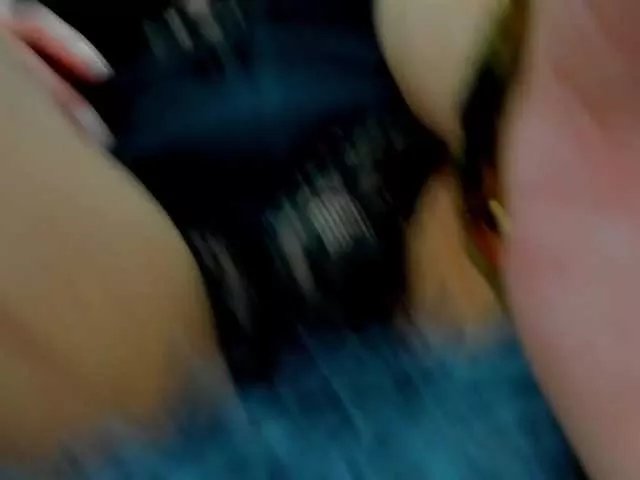 sharonbone on BongaCams