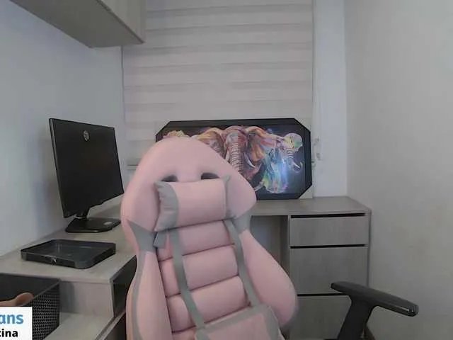 sofirousel on BongaCams