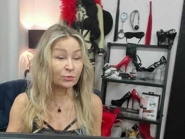 soft-crystal — Freechat on BongaCams