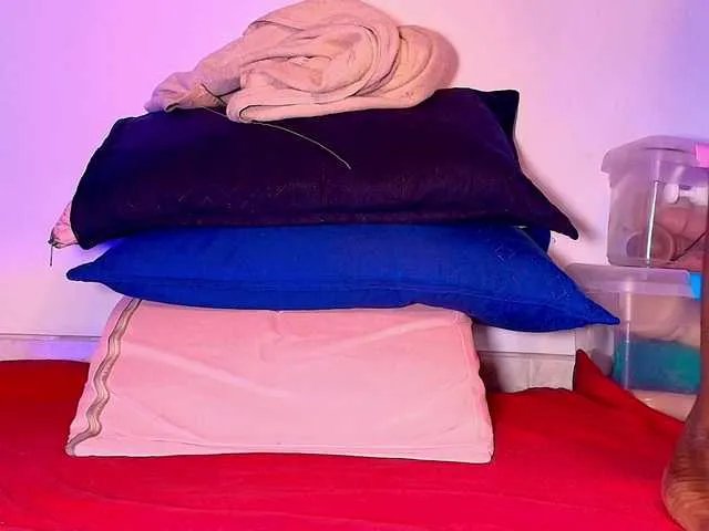 ssusy-ebony on BongaCams 